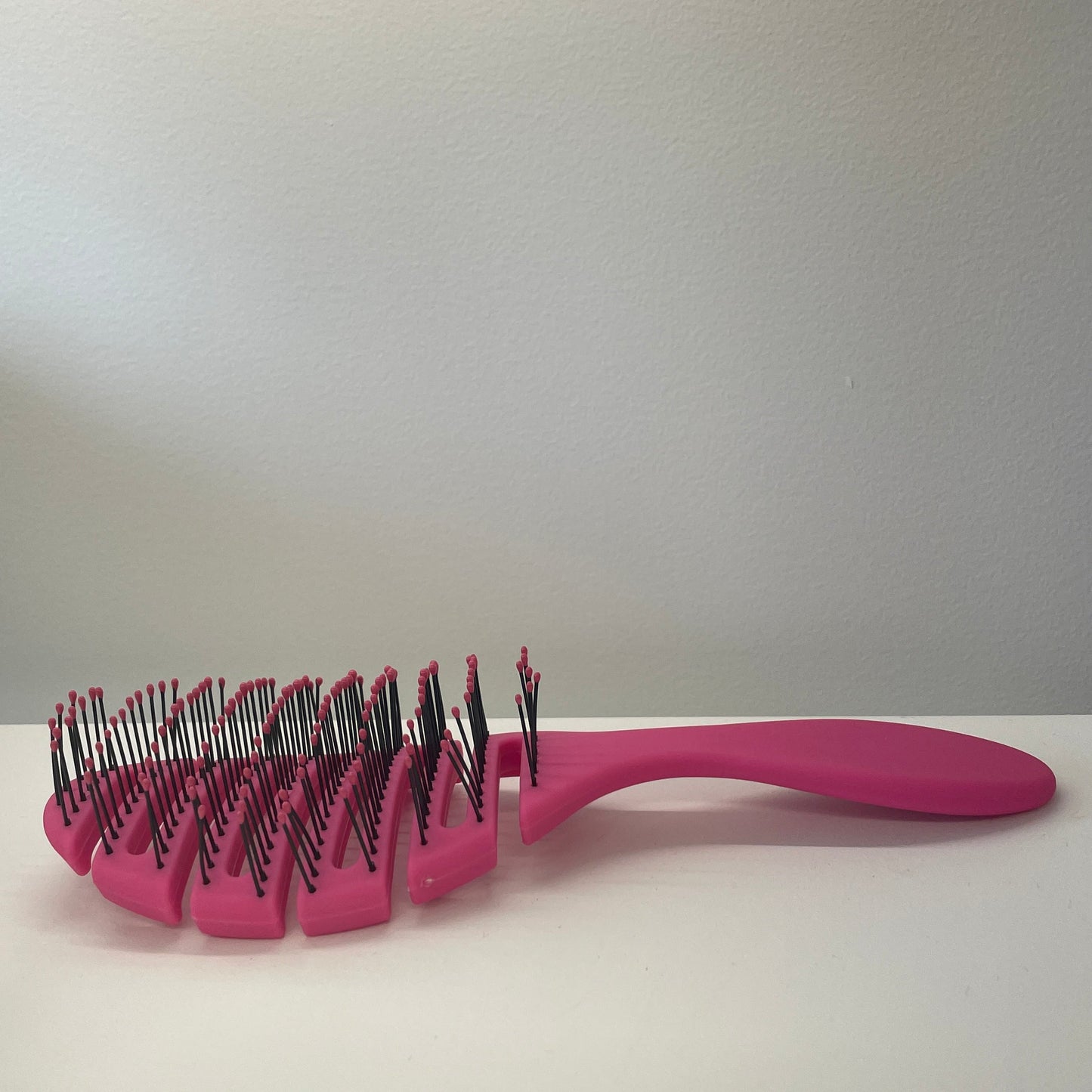 Load image into Gallery viewer, Buy Detangling Brush pink oval - House Of Hair New Zealand Haircare
